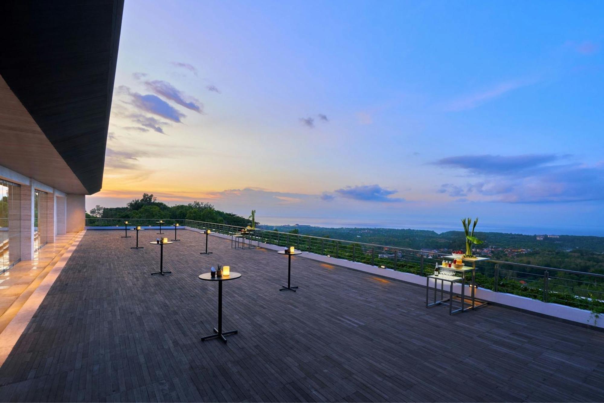 Renaissance Bali Uluwatu Resort & Spa Ungasan Exterior foto The View