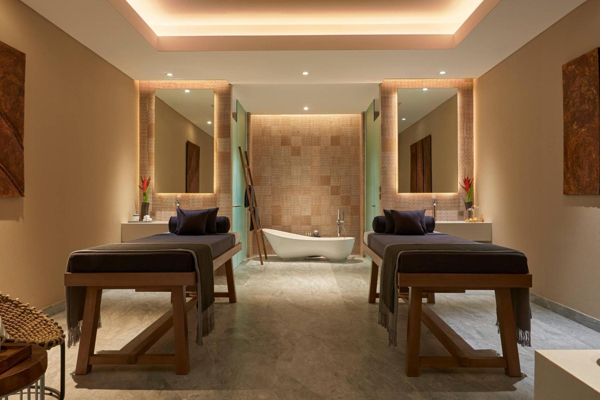Renaissance Bali Uluwatu Resort & Spa Ungasan Exterior foto Spa at The Oberoi, Mumbai